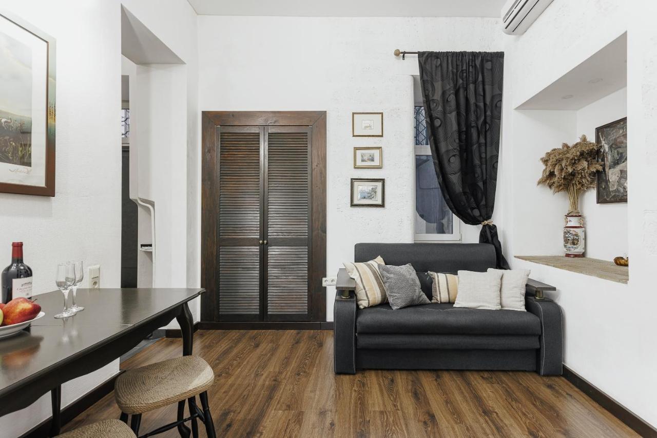 Center Sea Pearl Apartment โอเดสซา ภายนอก รูปภาพ
